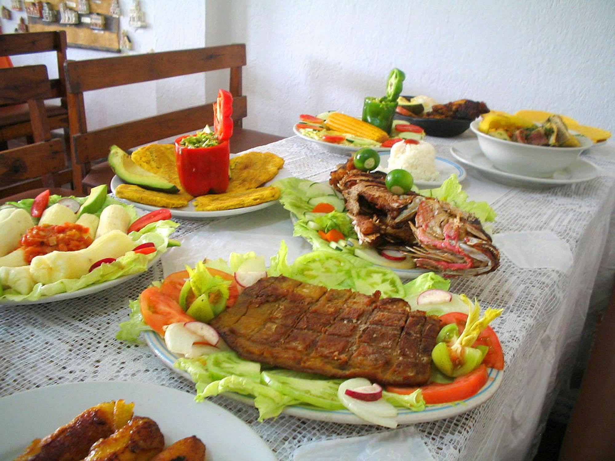 Hotel Casa Vieja Santa Marta  Kültér fotó
