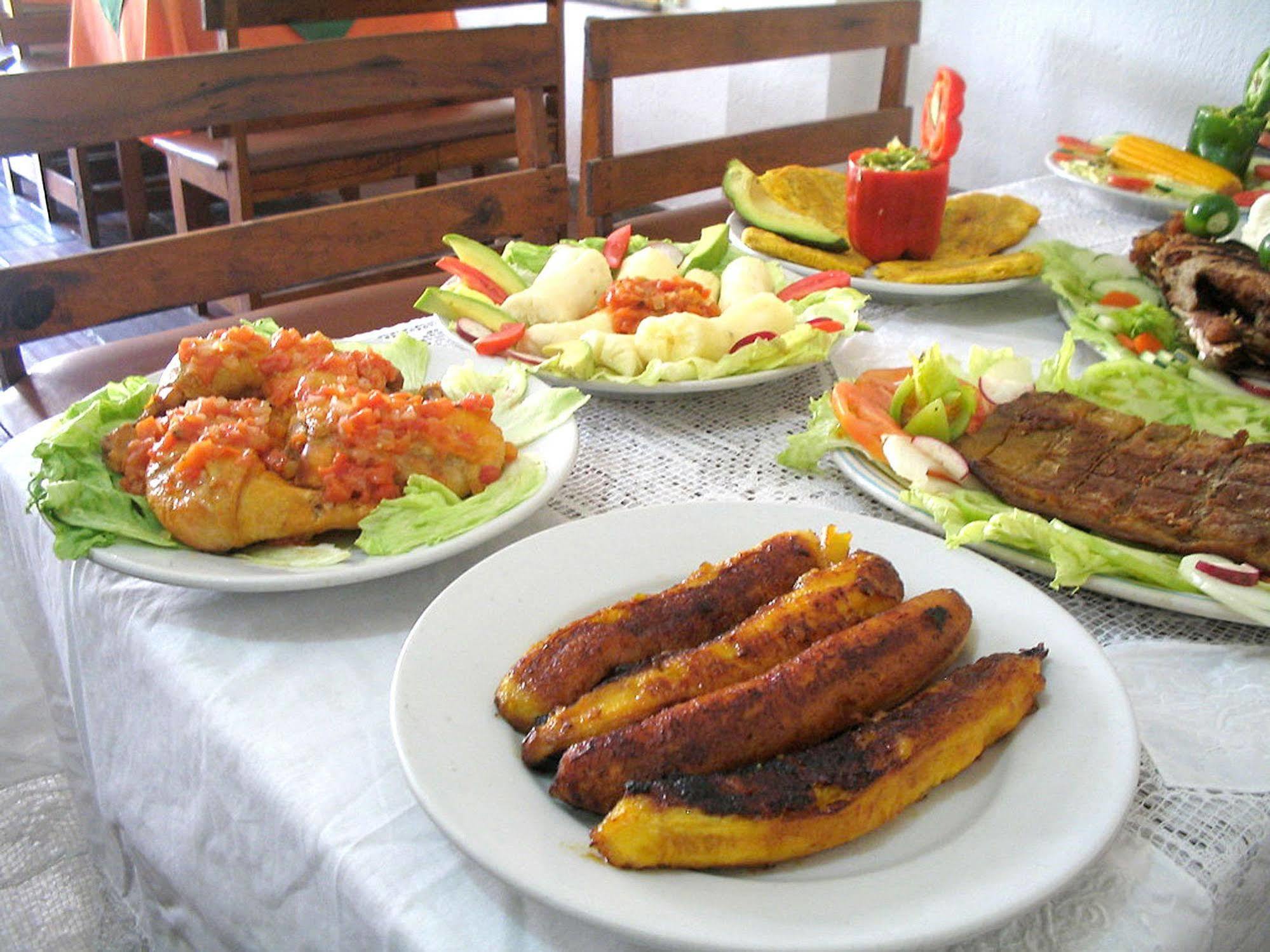 Hotel Casa Vieja Santa Marta  Kültér fotó