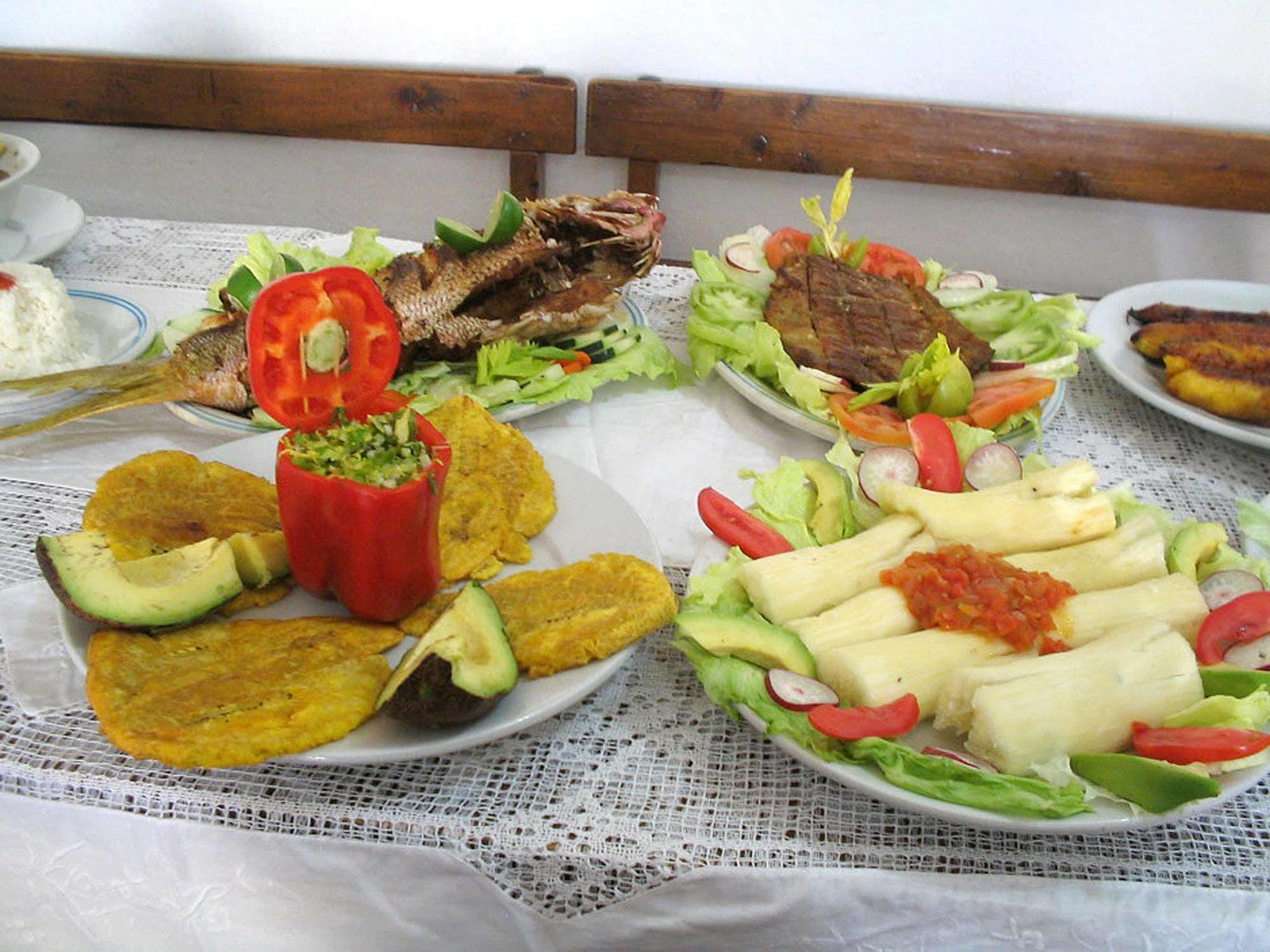 Hotel Casa Vieja Santa Marta  Kültér fotó
