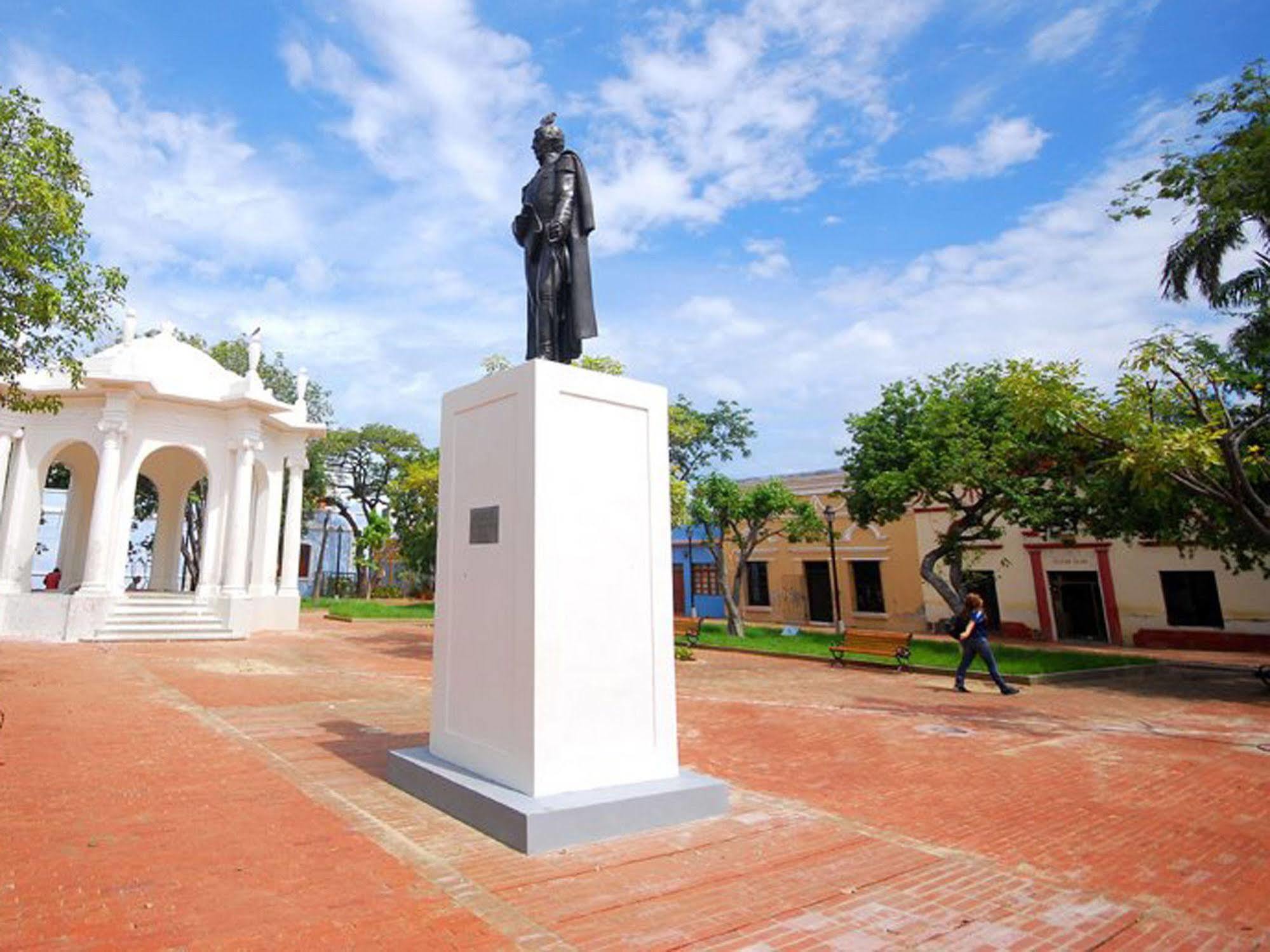 Hotel Casa Vieja Santa Marta  Kültér fotó